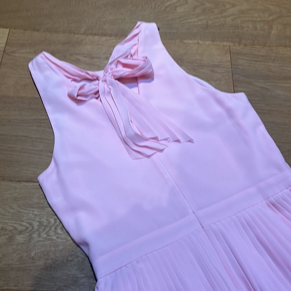 Banana Republic Pink Pleated Midi Dress with Laser Cut Detail - Picture 8 of 10